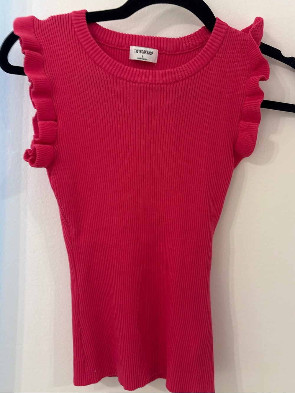 Workshop Republic Clothing Hot Pink Ribbed Ruffle-Sleeve Tank